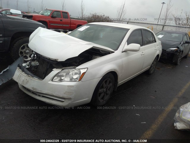 4T1BK36B35U047404 - 2005 TOYOTA AVALON XL/XLS/TOURING/LIMITED WHITE photo 2