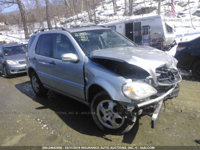 4JGAB54E13A390103 - 2003 MERCEDES-BENZ ML 320 SILVER photo 1