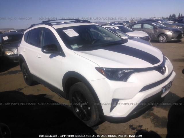2T3RFREV7JW816599 - 2018 TOYOTA RAV4 ADVENTURE/XLE თეთრი ფოტო 1