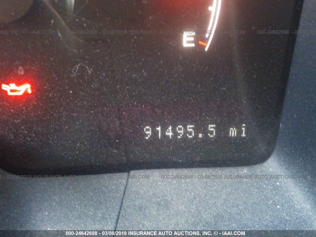 5LMFU27535LJ15900 - 2005 LINCOLN NAVIGATOR Gümüş foto 7