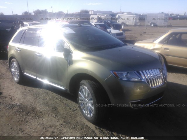 2LMDJ6JK8DBL05865 - 2013 LINCOLN MKX GREEN photo 1