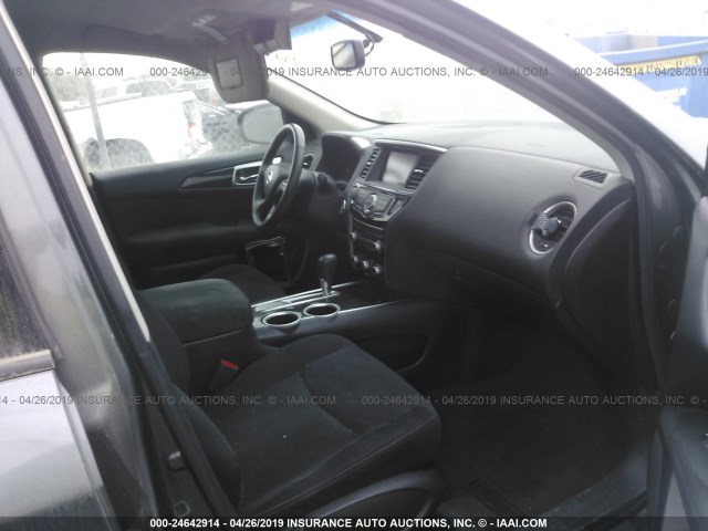 5N1AR2MN0FC633869 - 2015 NISSAN PATHFINDER S/SV/SL/PLATINUM GRAY photo 5