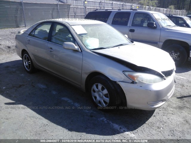4T1BE32K63U140265 - 2003 TOYOTA CAMRY LE/XLE/SE GOLD photo 1