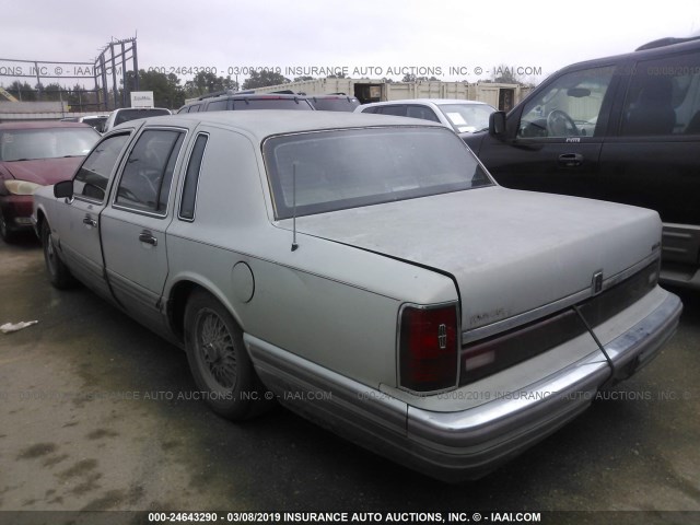 1LNCM83F3LY775507 - 1990 LINCOLN TOWN CAR CARTIER GRAY photo 3