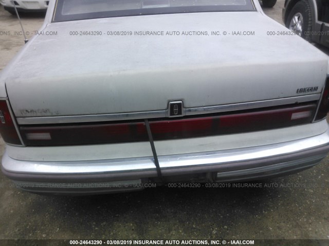 1LNCM83F3LY775507 - 1990 LINCOLN TOWN CAR CARTIER GRAY photo 6