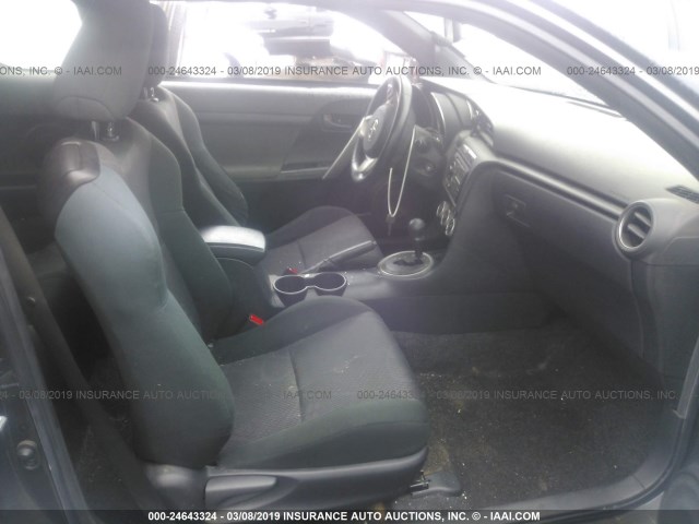JTKJF5C75C3025075 - 2012 TOYOTA SCION TC GRAY photo 5