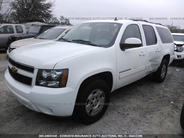 1GNSCJE09DR352159 - 2013 CHEVROLET SUBURBAN C1500 LT WHITE photo 2