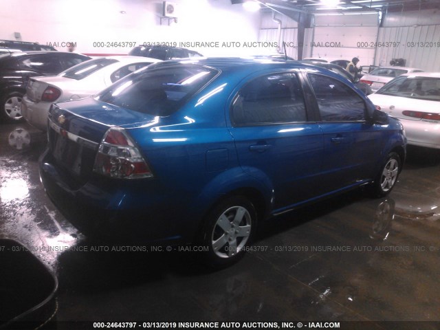 KL1TD56E69B379709 - 2009 CHEVROLET AVEO LS/LT BLUE photo 4