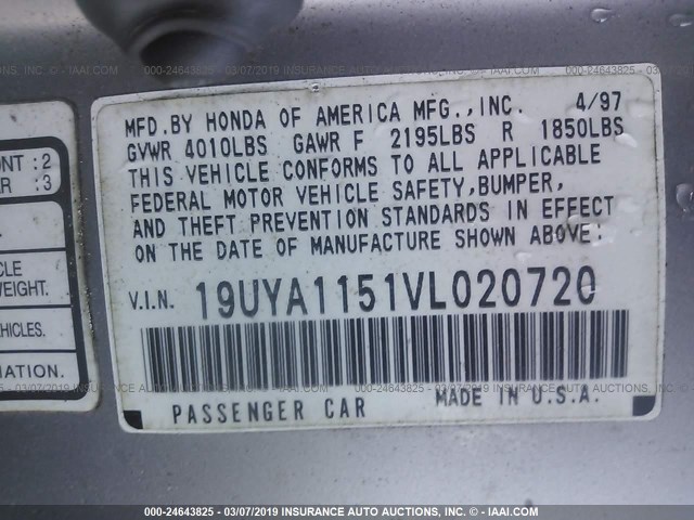 19UYA1151VL020720 - 1997 ACURA 2.2CL Silber Foto 9