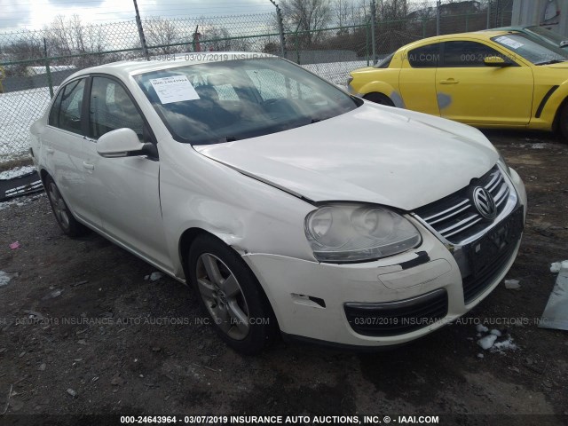 3VWRZ71K68M015484 - 2008 VOLKSWAGEN JETTA SE/SEL WHITE photo 1