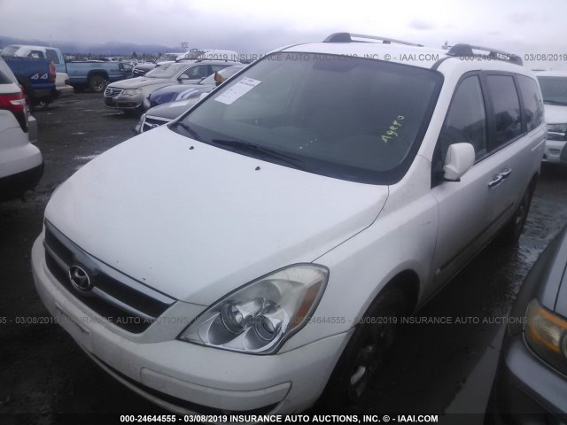 KNDMC233676018200 - 2007 HYUNDAI ENTOURAGE GLS/SE/LIMITED WHITE photo 2