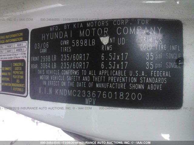 KNDMC233676018200 - 2007 HYUNDAI ENTOURAGE GLS/SE/LIMITED WHITE photo 9