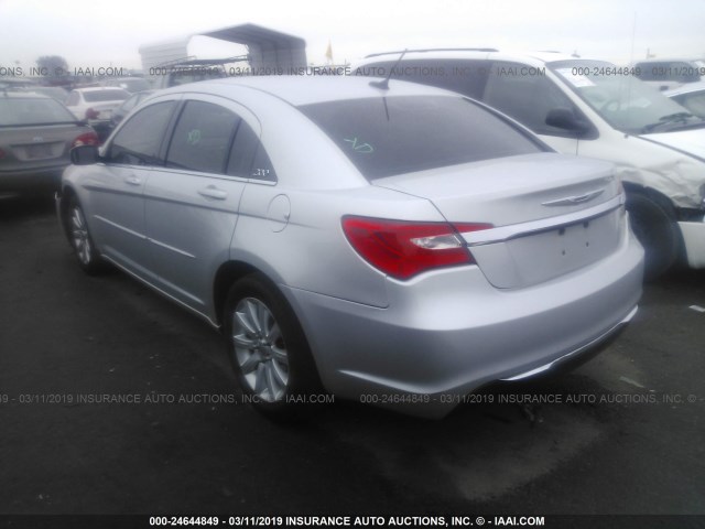 1C3BC4FB9BN563946 - 2011 CHRYSLER 200 LX SILVER photo 3