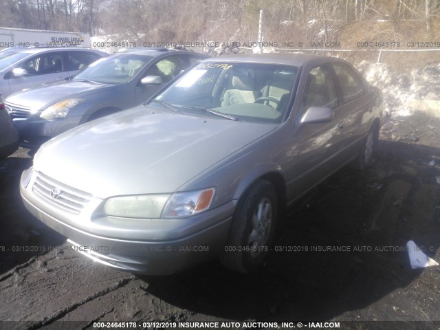 JT2BF22K5X0180354 - 1999 TOYOTA CAMRY LE/XLE Сұр фото 2