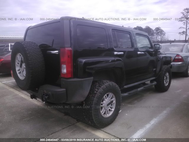 5GTDN136268163373 - 2006 HUMMER H3 BLACK photo 4