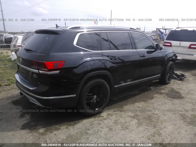 1V2NR2CA3JC579060 - 2018 VOLKSWAGEN ATLAS SEL PREMIUM BLACK photo 4