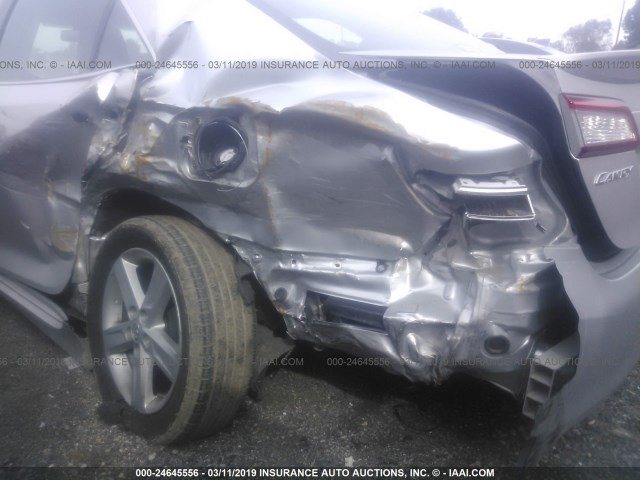 4T1BF1FK5EU442418 - 2014 TOYOTA CAMRY L/SE/LE/XLE 银色 照片 6