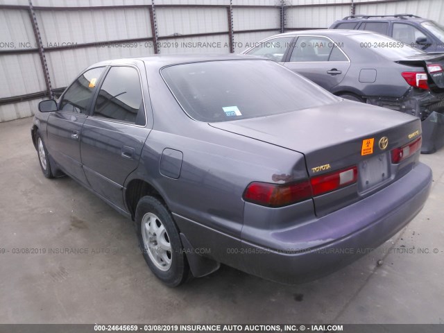 4T1BG22K3XU887946 - 1999 TOYOTA CAMRY CE/LE/XLE GRAY photo 3