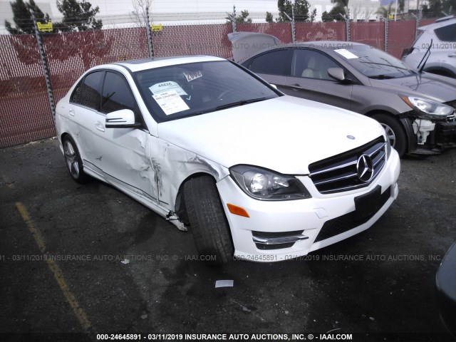 WDDGF4HB0EG245041 - 2014 MERCEDES-BENZ C 250 WHITE photo 1