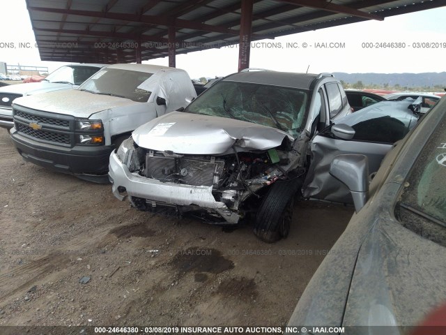 5N1DR2MN4JC657890 - 2018 NISSAN PATHFINDER S/SV/SL/PLATINUM SILVER photo 2