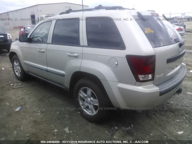 1J8HR48P47C693013 - 2007 JEEP GRAND CHEROKEE LAREDO/COLUMBIA/FREEDOM 灰色 照片 3