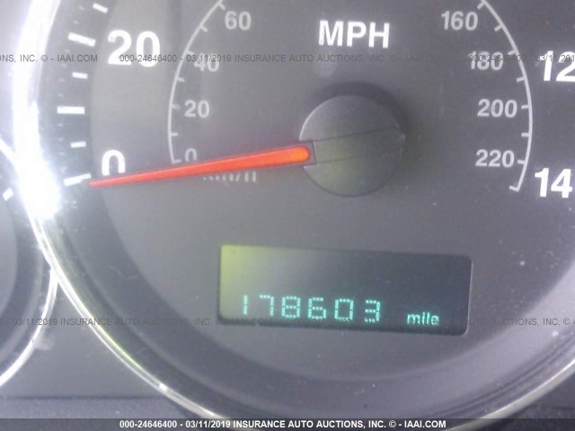 1J8HR48P47C693013 - 2007 JEEP GRAND CHEROKEE LAREDO/COLUMBIA/FREEDOM 灰色 照片 7