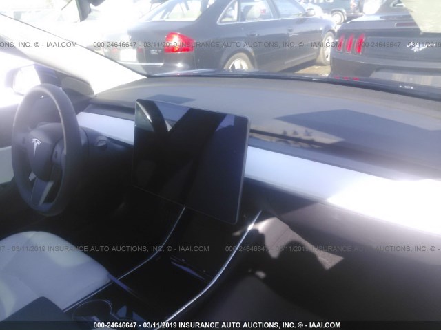 5YJ3E1EA2JF168215 - 2018 TESLA MODEL 3 BLUE photo 5