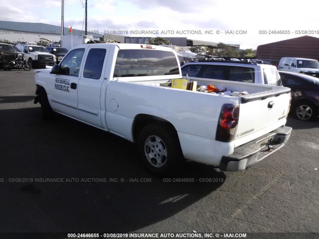 2GCEC19T831129158 - 2003 CHEVROLET SILVERADO C1500 WHITE photo 3