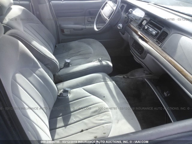 2FALP74WXSX207201 - 1995 FORD CROWN VICTORIA LX SILVER photo 5