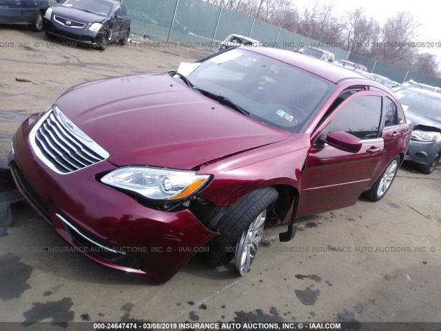 1C3CCBBB2DN656728 - 2013 CHRYSLER 200 TOURING RED photo 2