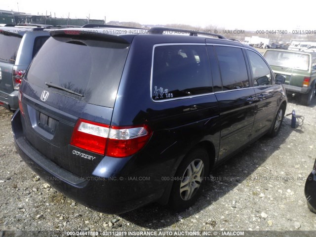 5FNRL38745B124556 - 2005 HONDA ODYSSEY EXL BLUE photo 4