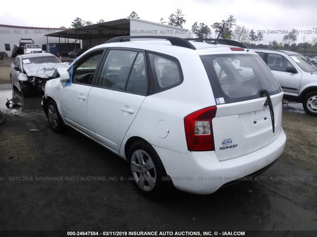 KNAFG528197275058 - 2009 KIA RONDO LX/EX WHITE photo 3