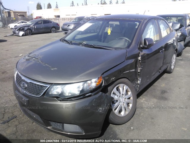 KNAFU4A28D5739502 - 2013 KIA FORTE EX BROWN photo 2