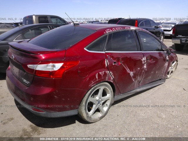 1FADP3J22DL189324 - 2013 FORD FOCUS TITANIUM RED photo 4