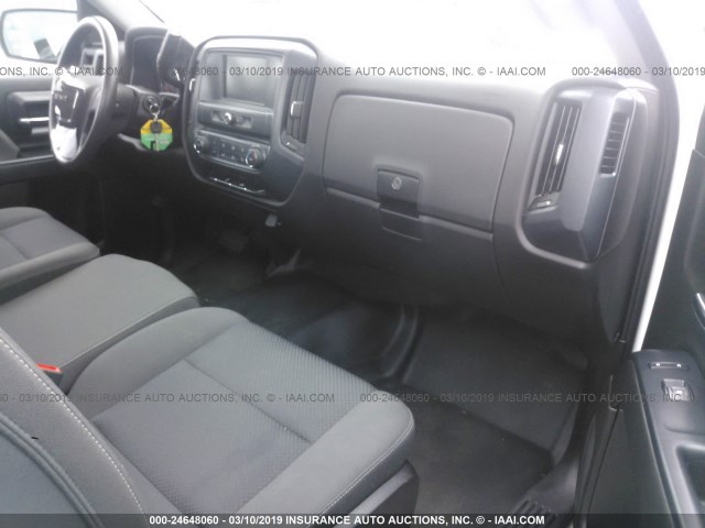 1GTN1LEC8JZ250056 - 2018 GMC SIERRA C1500 WHITE photo 5