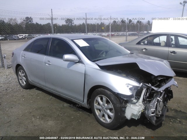 4T1BF3EK5AU511809 - 2010 TOYOTA CAMRY SE/LE/XLE SILVER photo 1