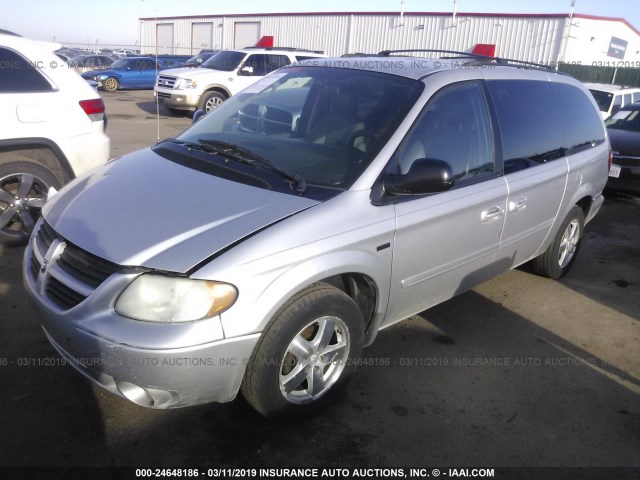 2D4GP44L17R292928 - 2007 DODGE GRAND CARAVAN SXT SILVER photo 2