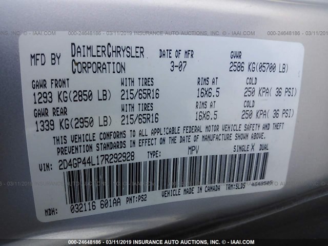 2D4GP44L17R292928 - 2007 DODGE GRAND CARAVAN SXT SILVER photo 9