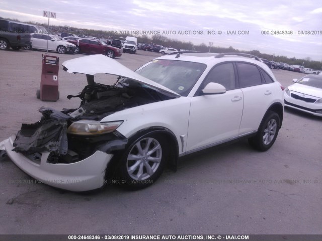 JNRAS08W76X201496 - 2006 INFINITI FX35 WHITE photo 2