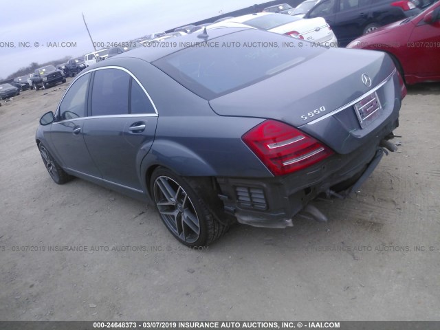 WDDNG71X67A126203 - 2007 MERCEDES-BENZ S 550 GRAY photo 3