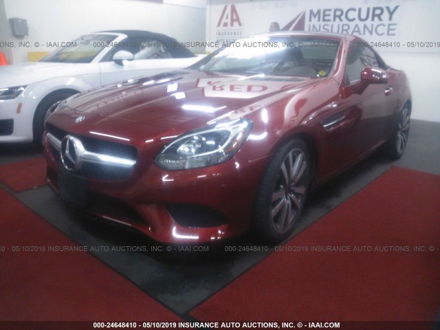 WDDPK3JA5HF141260 - 2017 MERCEDES-BENZ SLC 300 RED photo 2