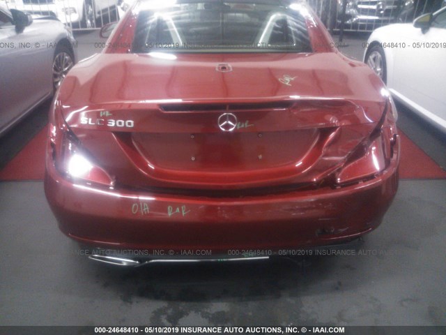 WDDPK3JA5HF141260 - 2017 MERCEDES-BENZ SLC 300 RED photo 6