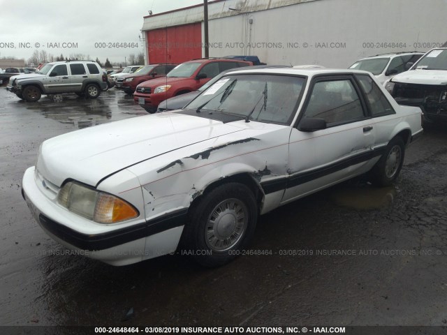 1FABP40A7KF163786 - 1989 FORD MUSTANG LX WHITE photo 2