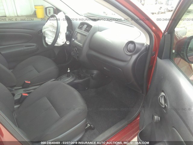 3N1CN7AP6JL887436 - 2018 NISSAN VERSA S/S PLUS/SV/SL RED photo 5