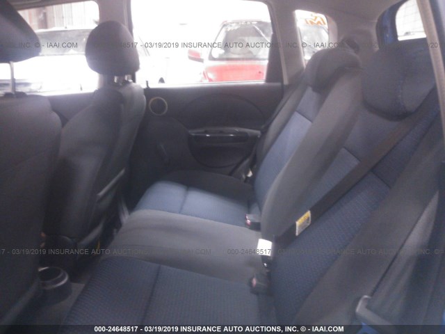 KL1TD66688B168637 - 2008 CHEVROLET AVEO LS BLUE photo 8