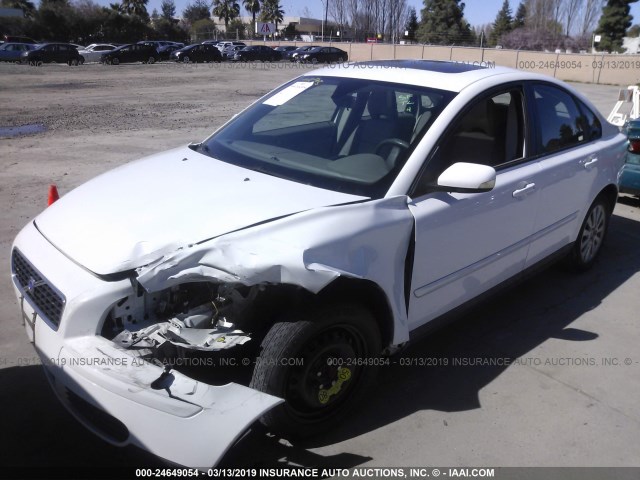 YV1MS382352087112 - 2005 VOLVO S40 2.4I WHITE photo 2