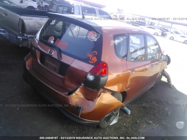 JHMGD38637S021810 - 2007 HONDA FIT S ORANGE photo 4