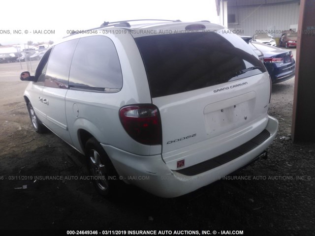 2D4GP44L75R503370 - 2005 DODGE GRAND CARAVAN SXT WHITE photo 3