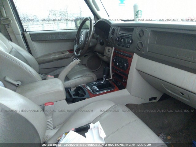 1J8HG58246C366657 - 2006 JEEP COMMANDER LIMITED BLACK photo 5