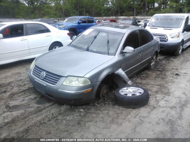 WVWAE63B45E029338 - 2005 VOLKSWAGEN PASSAT GLS TDI SILVER photo 2